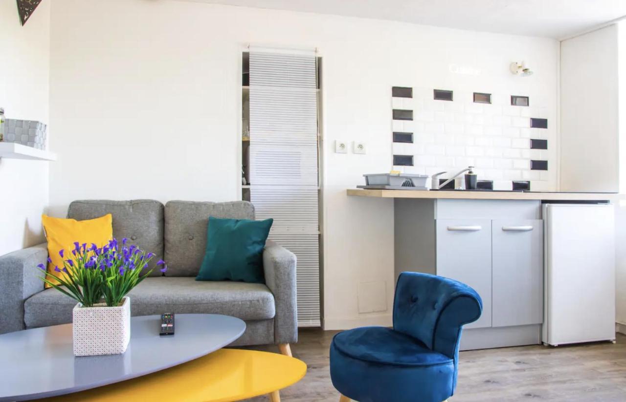 Les Logis Poitevin - Maisons - Terrasses - Detente Poitiers Exteriör bild